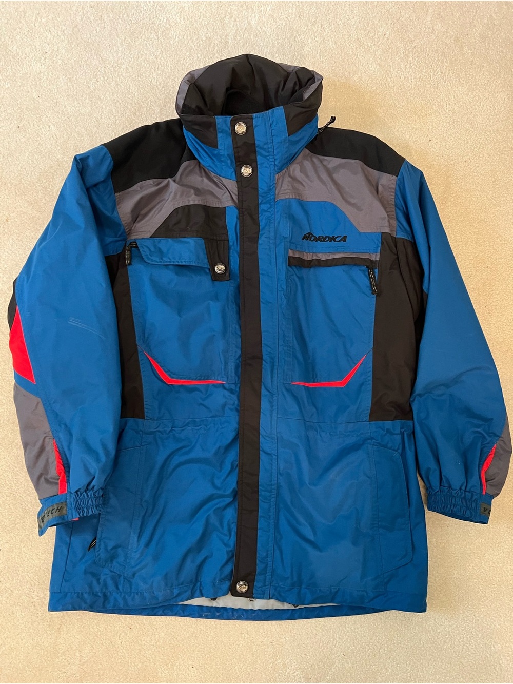 Men Large Vintage Nordica Vertech Ski Jacket excellent condition
